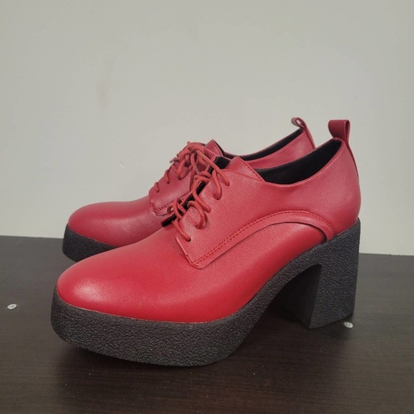 Shoes - Chucky tie up red heel shoes 9.5